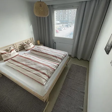 Helsinki Area Apartment 15 Min To Airport With Own Parking Lot Vantaa Exterior photo